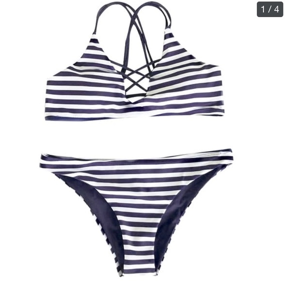 BRAND NEW Striped Cupshe Bikini - Picture 3 of 7